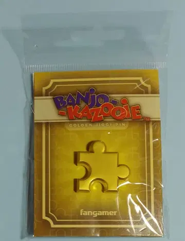 밴조와 카주이 지그소 피스 핀 배지