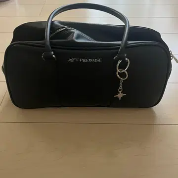 tomorrow x together 숄더백 shoulderbag