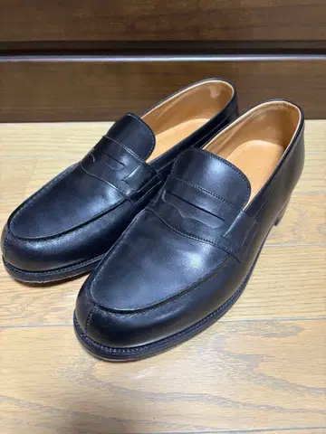 가죽 블랙 로퍼