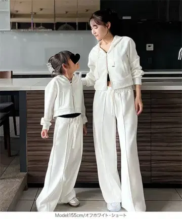 고베 레터스 화이트 맨투맨 셋업