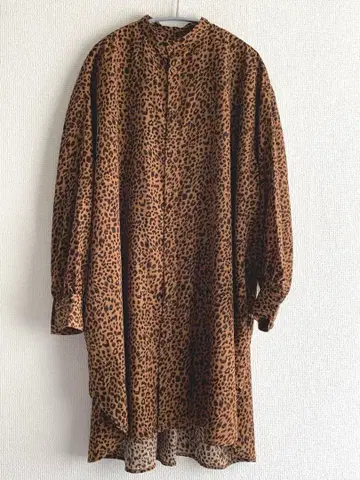 jouetie(쥬에티) 레오파드 빅 실루엣 셔츠