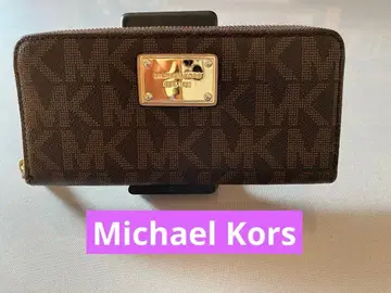 마이클코어스 MICHAEL KORS MK 시그니처 장지갑 로고 금장 장식