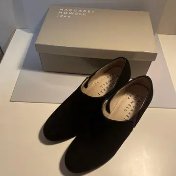 [ 새상품급 ] 마가렛 하우엘 신발 22.5cm