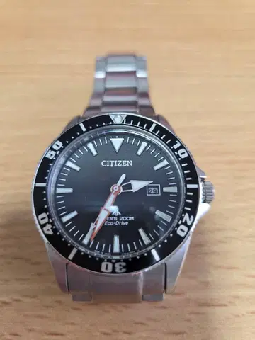 CITIZEN Eco-Drive 손목시계 200m 방수