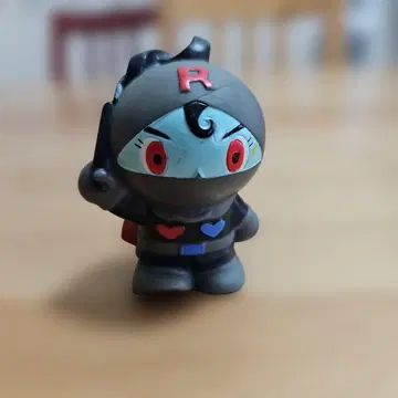 블랙 롤빵 손가락 인형