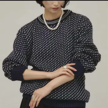 새상품급 캘런솔로지 Miller Rayner 크루넥 니트 풀오버