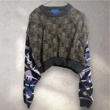 새상품급 니트 스웨터 개성파 이소재 구제 의류 여성용 상의