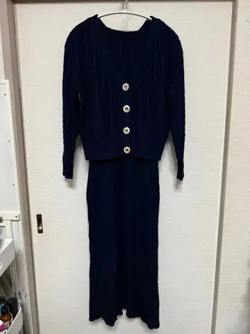 REDYAZEL 가디건 부착 리브 니트 원피스 네이비