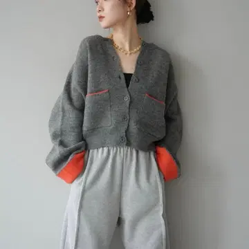 택 포함 미사용 새상품 그레이 니트 가디건 오렌지 소매