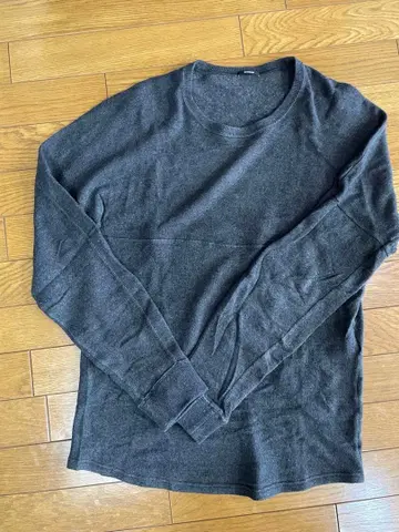 덴함 다크 그레이 긴팔 크루넥 니트