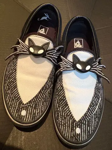 VANS 슬립온 나이트메어 비포어 크리스마스 상자 없음