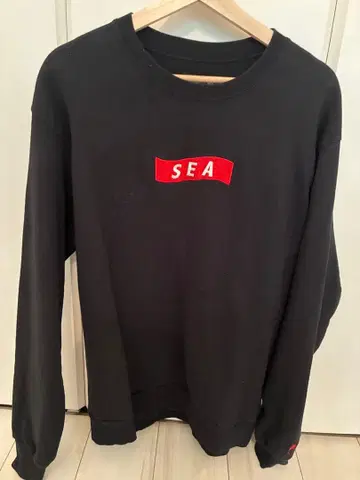 WIND AND SEA 고트 셀렉션 맨투맨