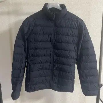 유니클로 ULTRA LIGHT DOWN 울트라 라이트 다운 자켓 M