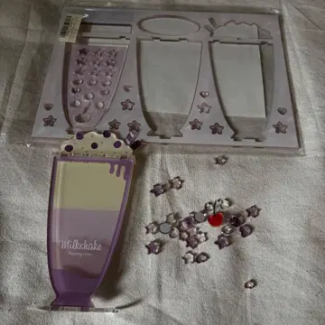 후쿠야 밀크셰이크 아크릴 프레임 블루베리 크림