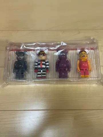 BE@RBRICK 고질라 피규어 4체 세트