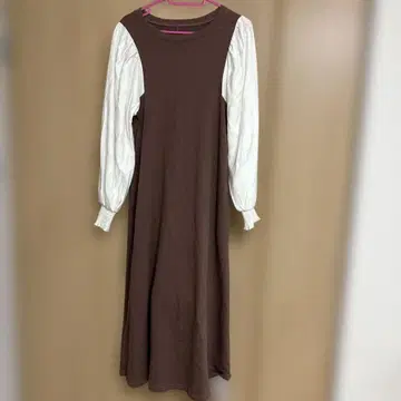 *택 포함 미사용 새상품* JUNOAH 주노아 긴팔 원피스 M