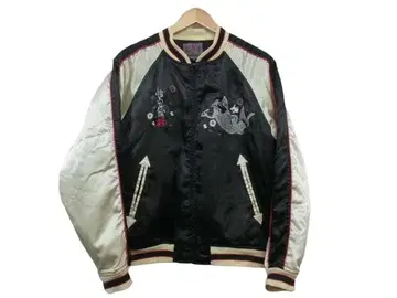 손오공 본점 자켓 자수 디자인 잉어 일본풍 패턴 풀 집업