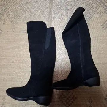 블랙 스웨이드 롱 부츠