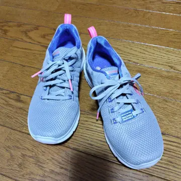 [ 새상품급 ] Skechers 그레이/핑크 스니커즈 23cm