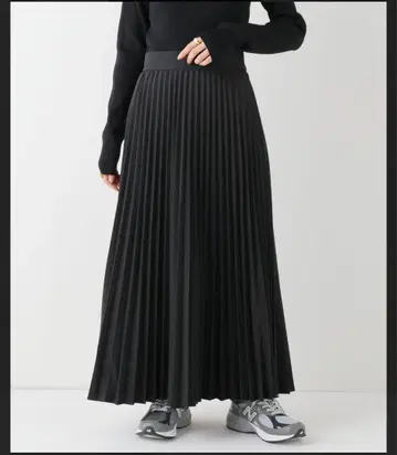 플리츠 롱 스커트
