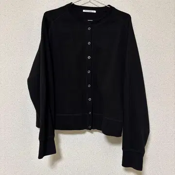 뷰티 앤 유스 가디건