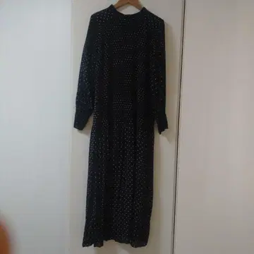 야마다야 블랙 도트 긴팔 원피스 플리츠