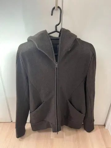 KAZUYUKI KUMAGAI 후드 부착 후드티