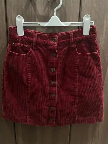 [ INGNI ] 와인 레드 코듀로이 미니 스커트 M