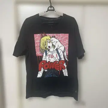 glamb 체인소 맨 콜라보 T셔츠 파워 블랙