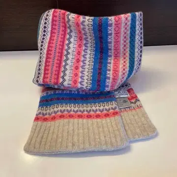 ROBERT MACKIE 울 머플러 페어아일