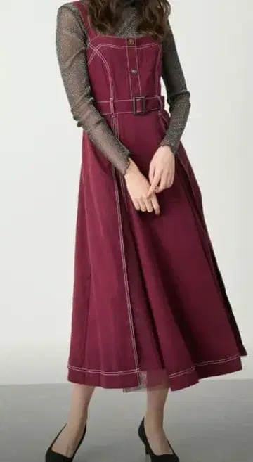 [ Jayro ] 스웨이드 튤 절개 쟝 드레스