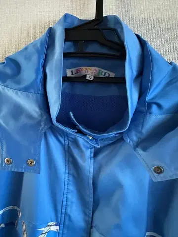 LEONARD 42호 사이즈(M) 하프 코트