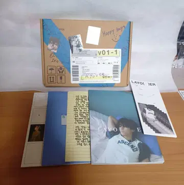 BTS V 솔로 앨범 LAYOVER 사진집 & 엽서 등