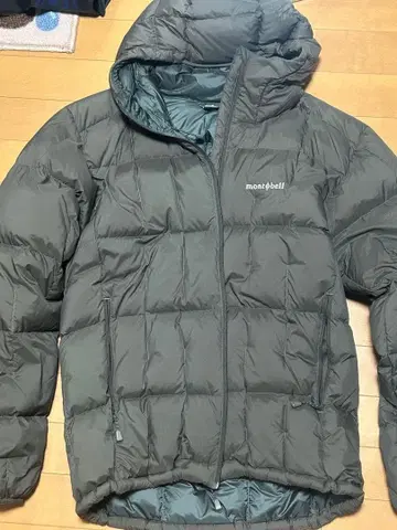 mont-bell 네쥬 다운 브라운