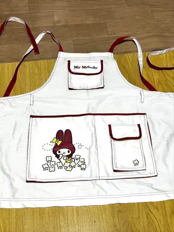 산리오 레트로 카페 에이프런 마이멜로디 빨간 멜로 복각판이 아닙니다.