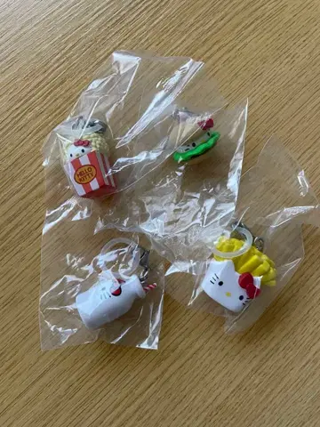 키티 메지루시 액세서리