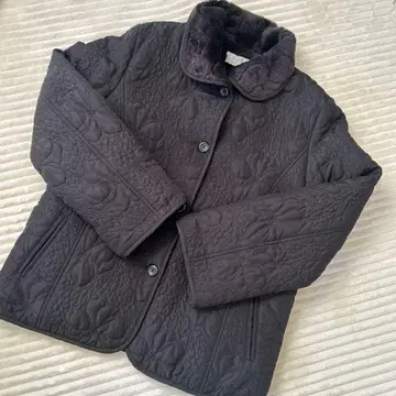 LORJIE 블랙 퀼팅 자켓