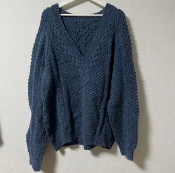 여성 중고 의류 V넥 오버 니트
