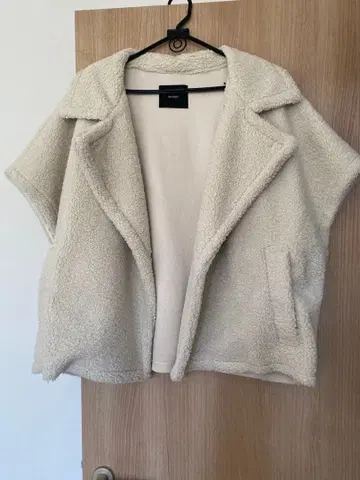 보아 자켓 크림색