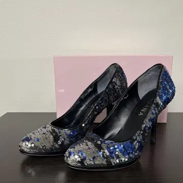 DIANA 다이애나 네이비 and 실버 스팽글 힐