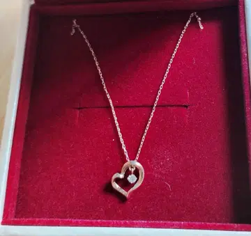 Viju 하트형 목걸이 골드 컬러