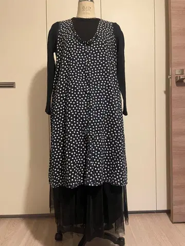 파드칼레 블랙 비쥬 장식 원피스