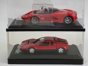 페라리 LaFerrari (2013)와 Ferrari BB 1/43