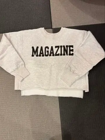 THIRD MAGAZINE 로고 박스 맨투맨