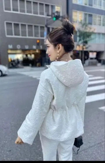 hyeon 셋업 퀼팅 화이트 헤이욘 Flower