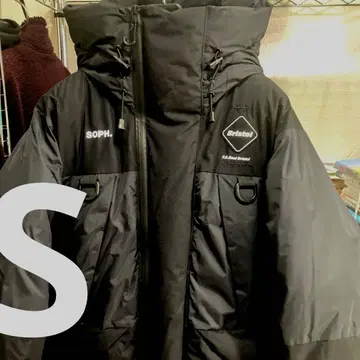 F.C.R.B. 에프씨알비 다운 벤치 후드티 S 블랙