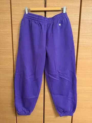 [컨디션 최상] Champion 퍼플 스웨트 팬츠 S
