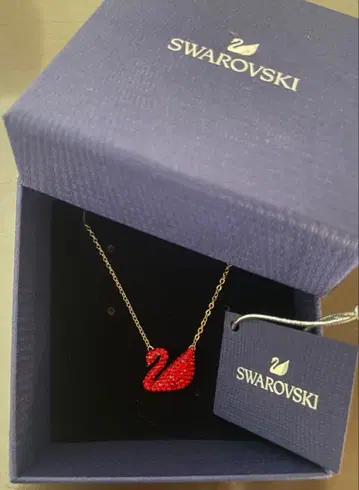 Swarovski 스완 목걸이 레드