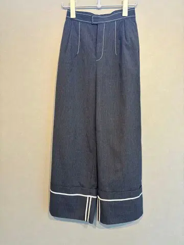 soduk 다크 그레이 스트라이프 와이드 레그 슬랙스