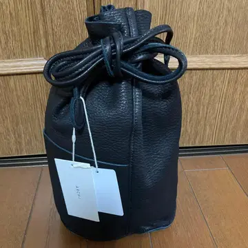 미사용 새상품 택 포함 archi 아키 가죽 백 블랙